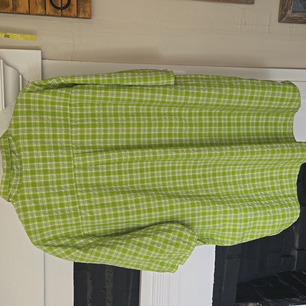 Cabela's plaid short sleeve shirt - Picture 10 of 10